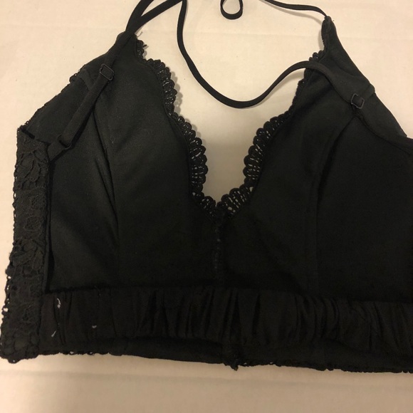 Backless Lace Top - Picture 4 of 4